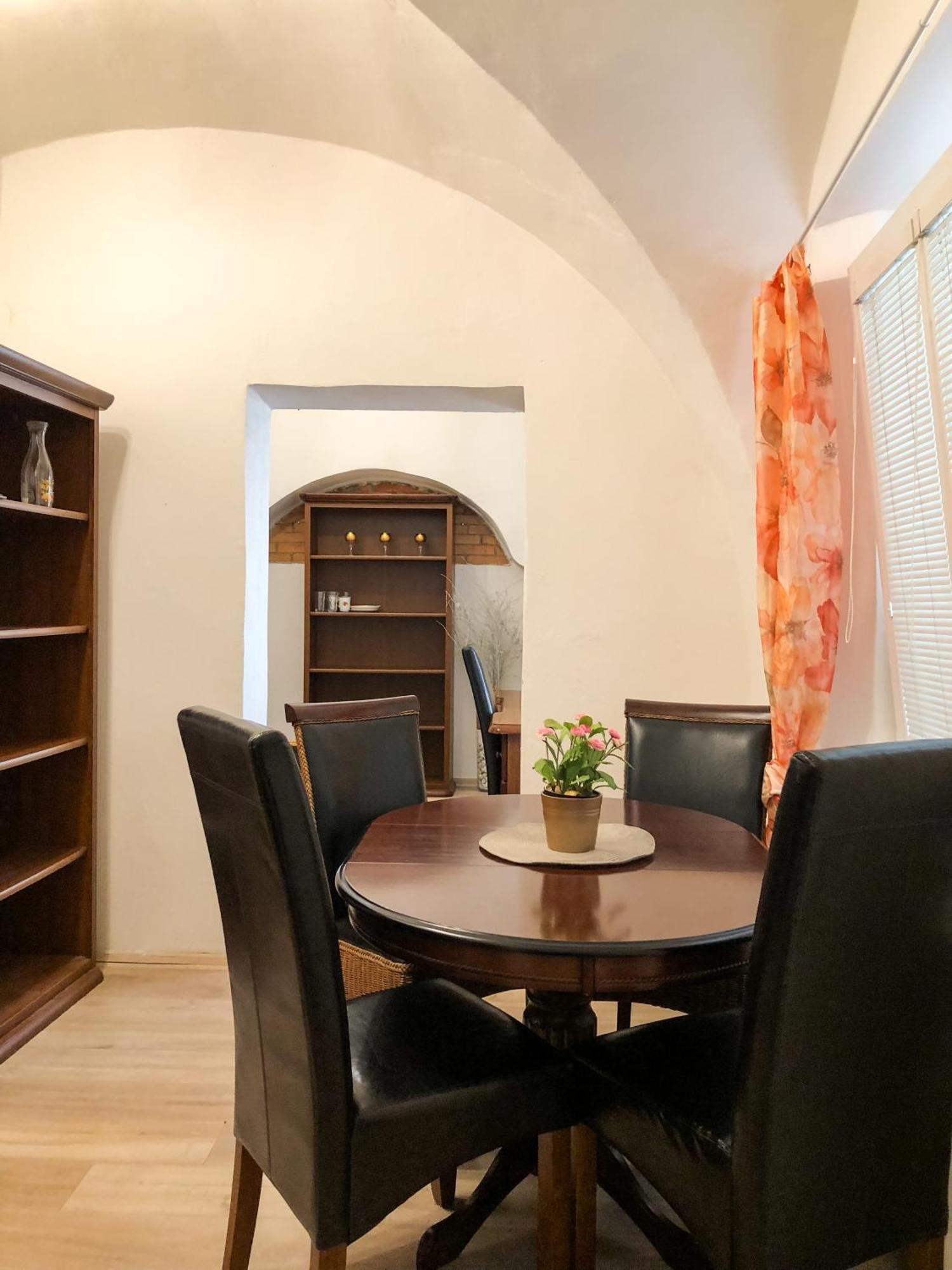 Apartment Bessi オロモウツ エクステリア 写真